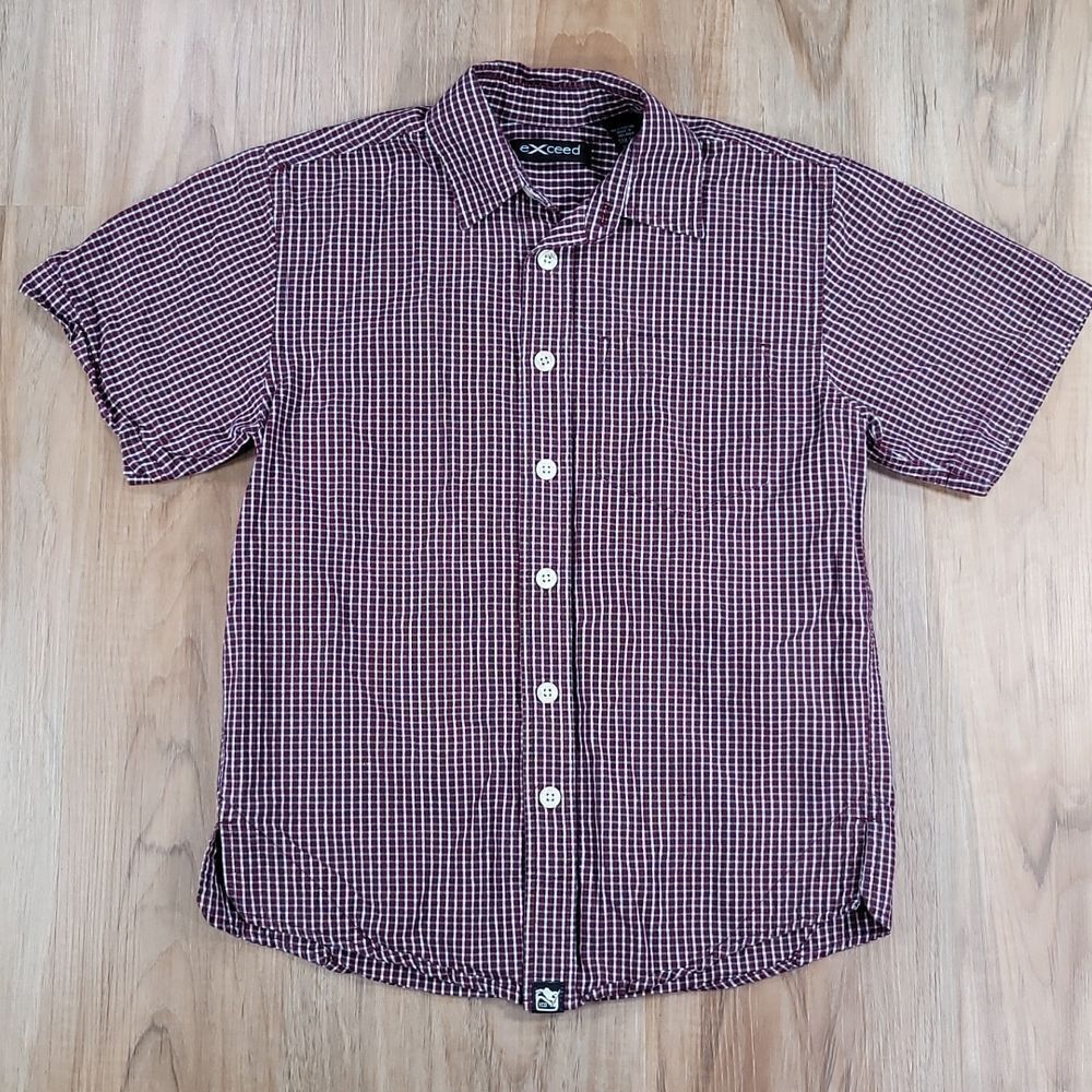 🧡Exceed Maroon Plaid Buttoned Short Sleeve Shirt Small
